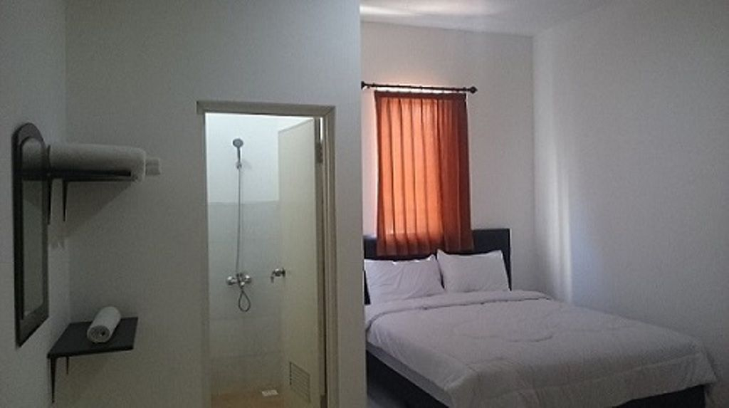 Bedroom 2, De Ritz Residence, Surabaya