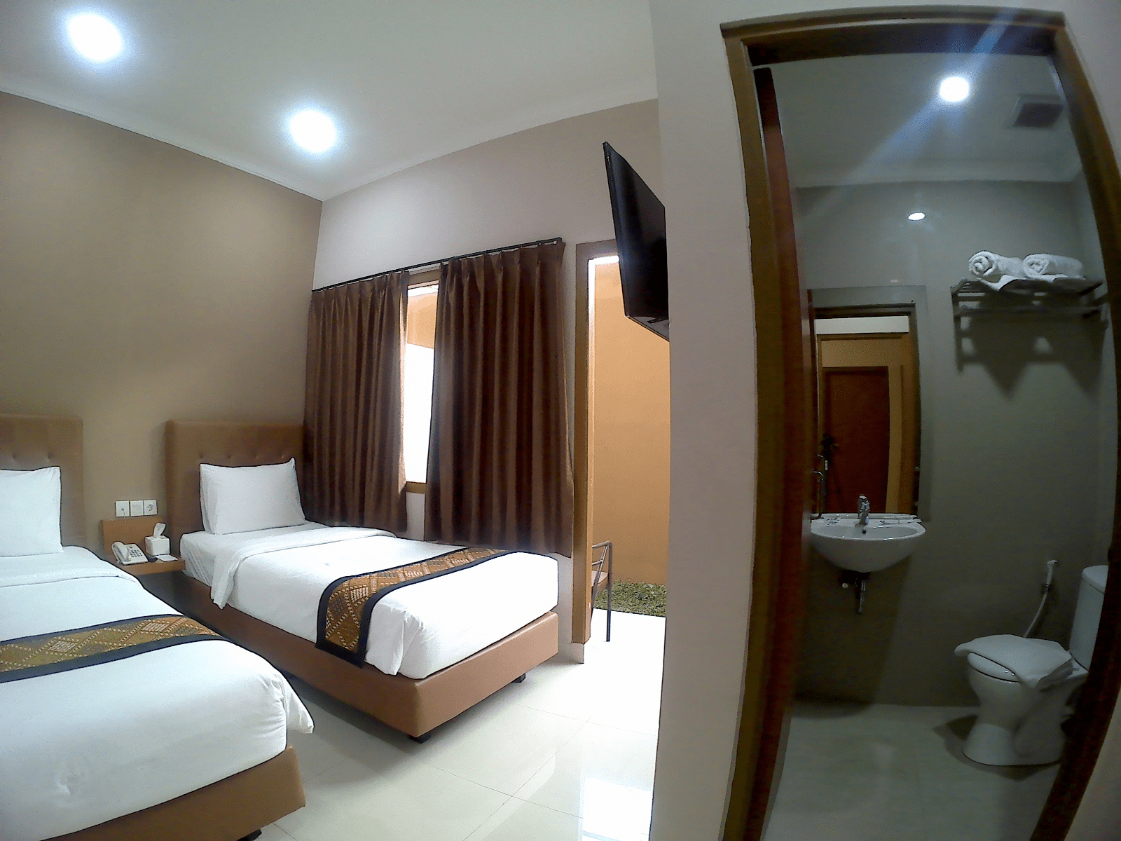 Kamar Deluks Twin - Pemandangan Taman