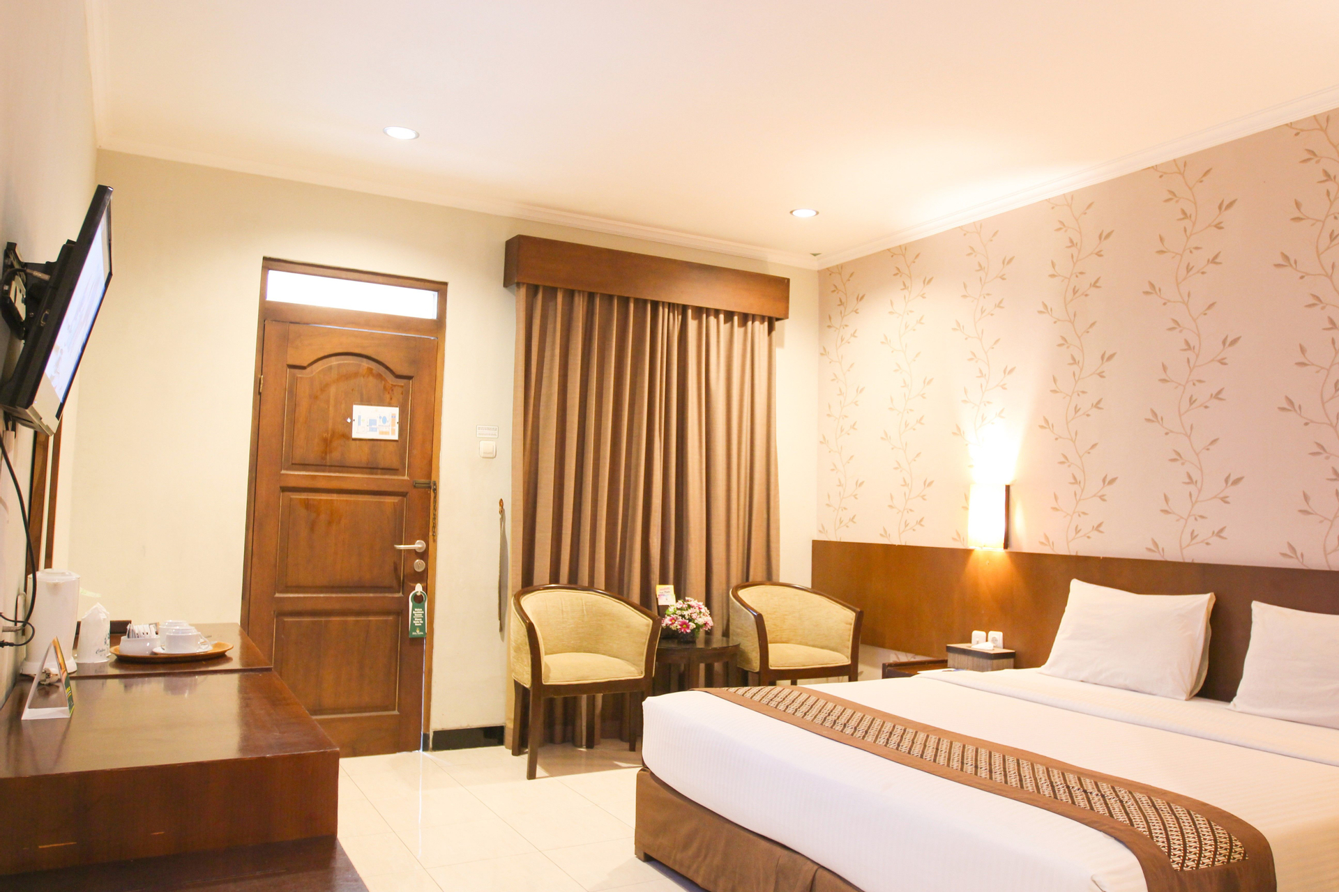 Kamar Deluks Twin atau Ranjang Lain