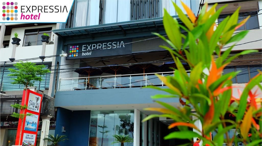 Exterior & Views 2, Expressia Hotel Makassar, Makassar
