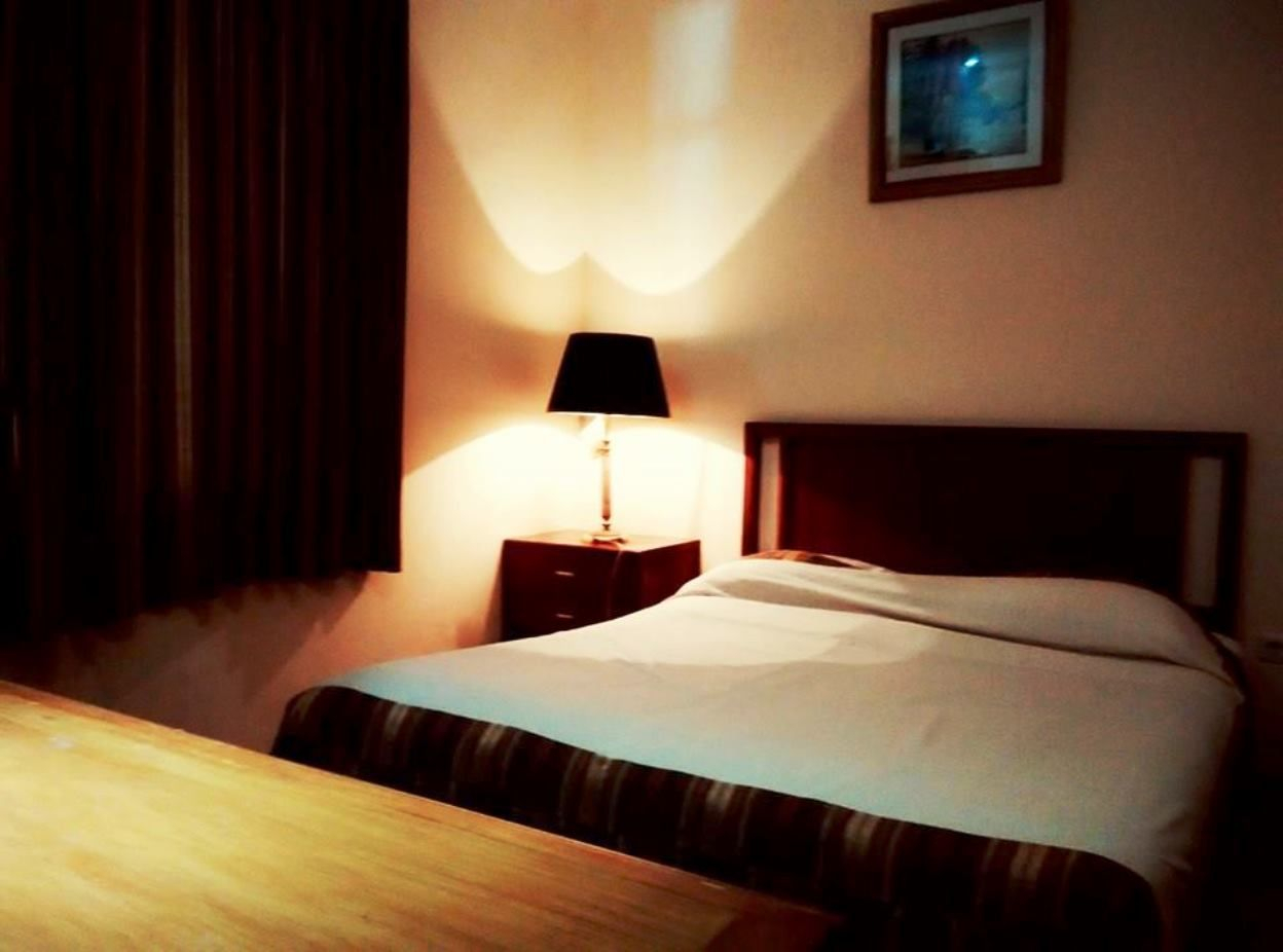 Bedroom 2, Nikita Palace Hotel, Bukittinggi