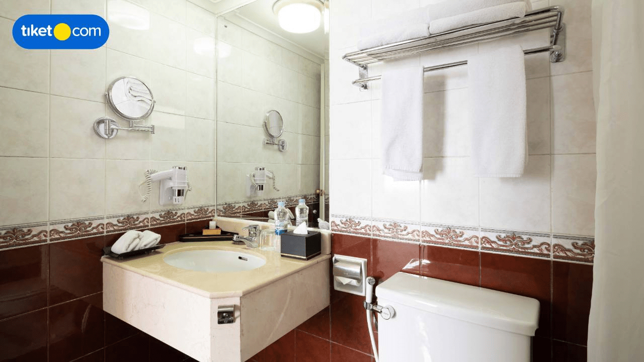 Bathroom 8