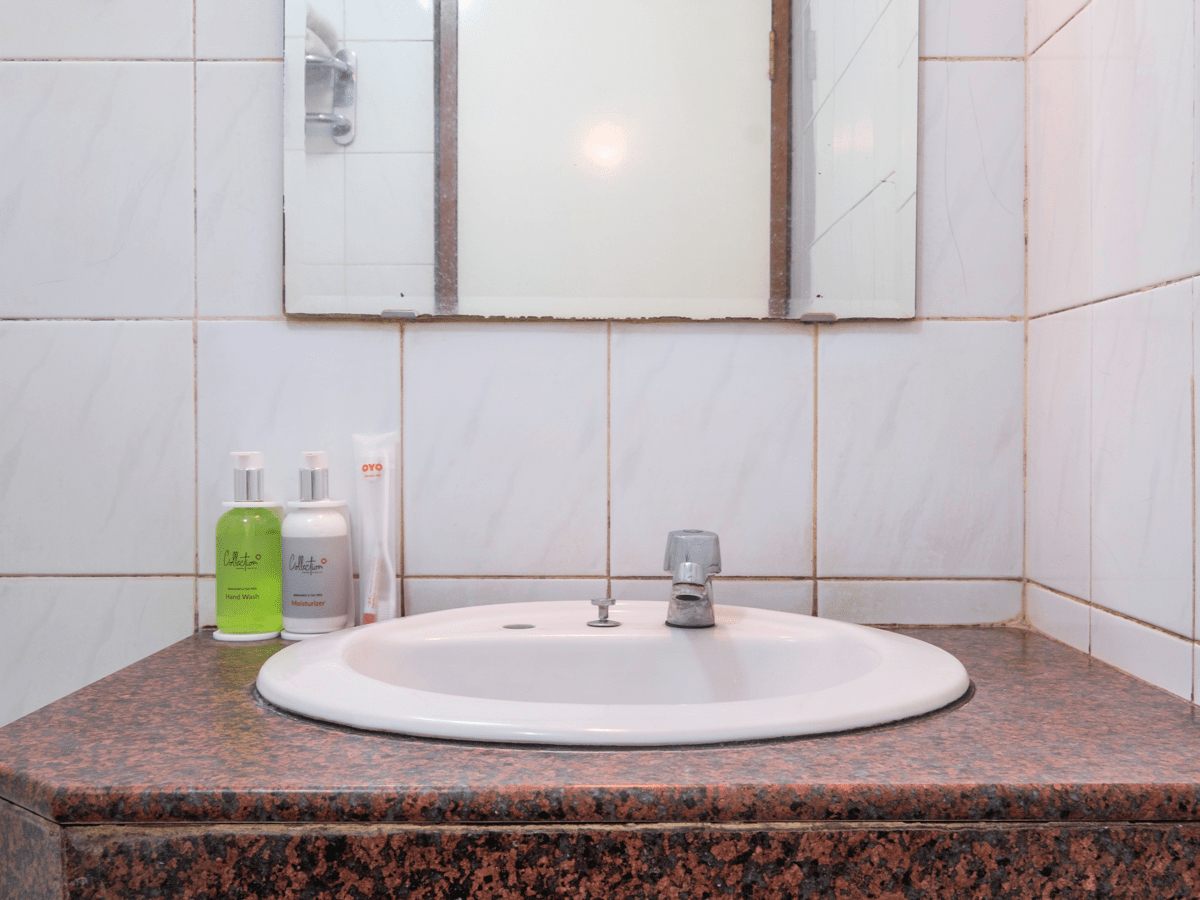 Bathroom 7