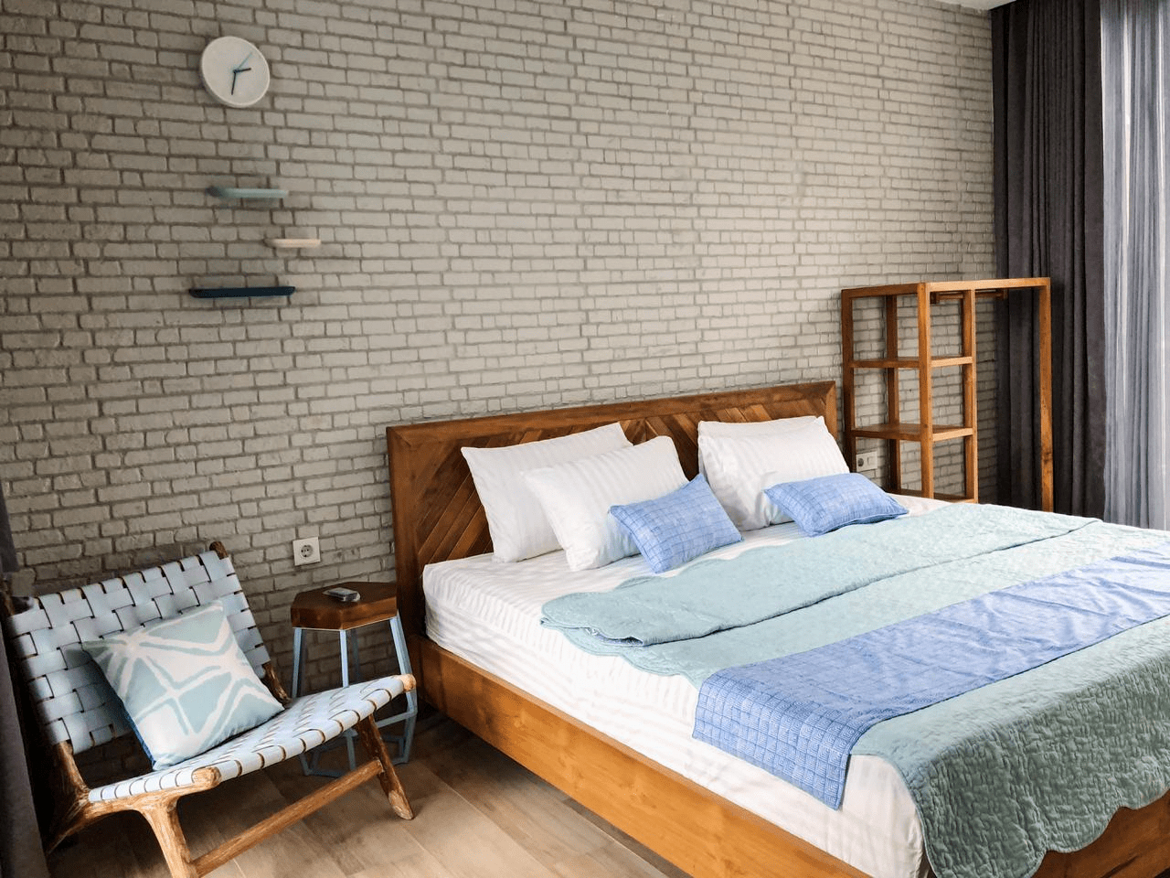 Bed 32