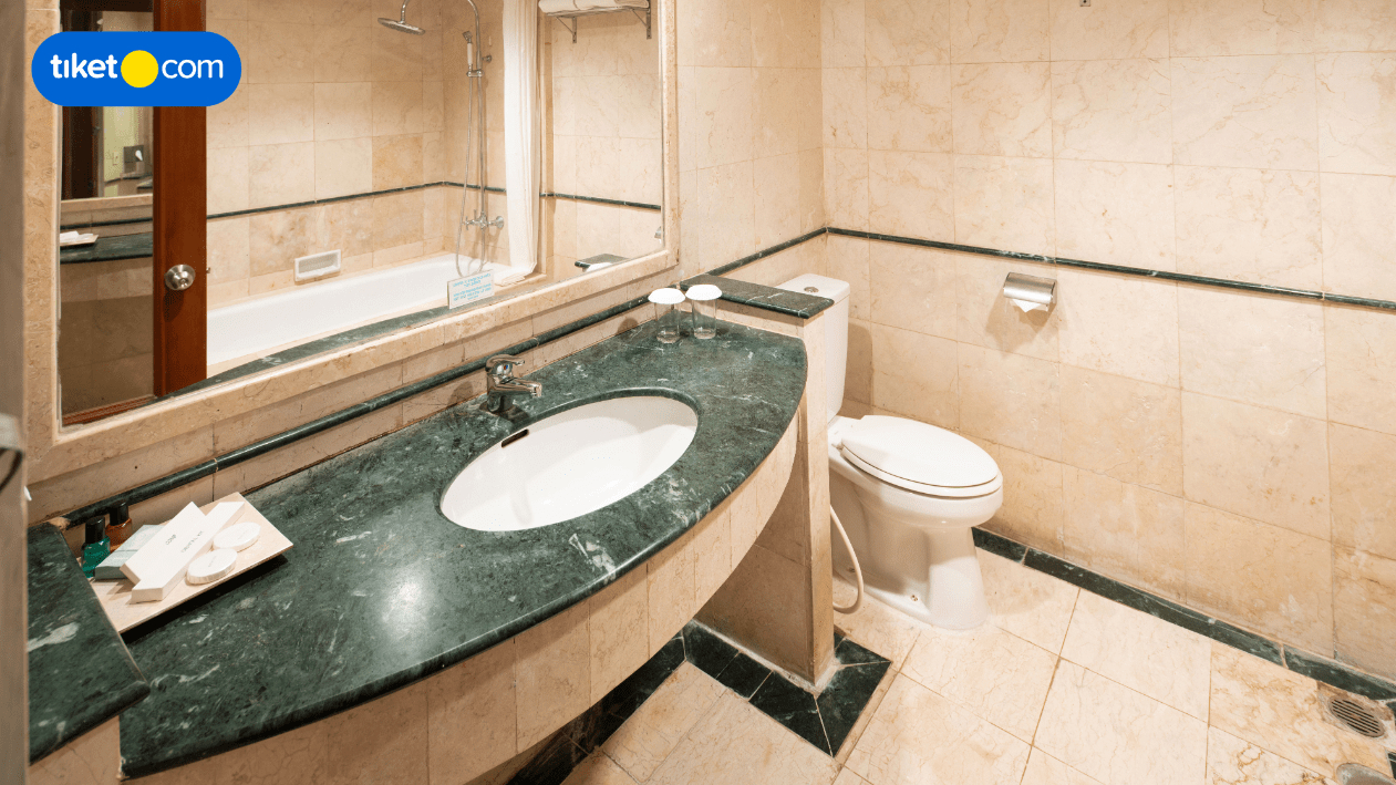 Bathroom 5
