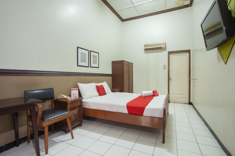 Kamar dengan Ranjang Double