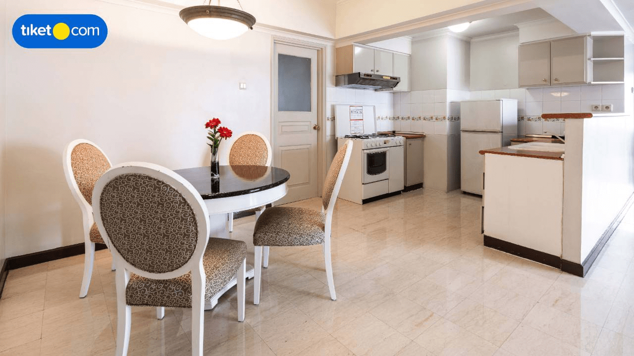 Living Area 9