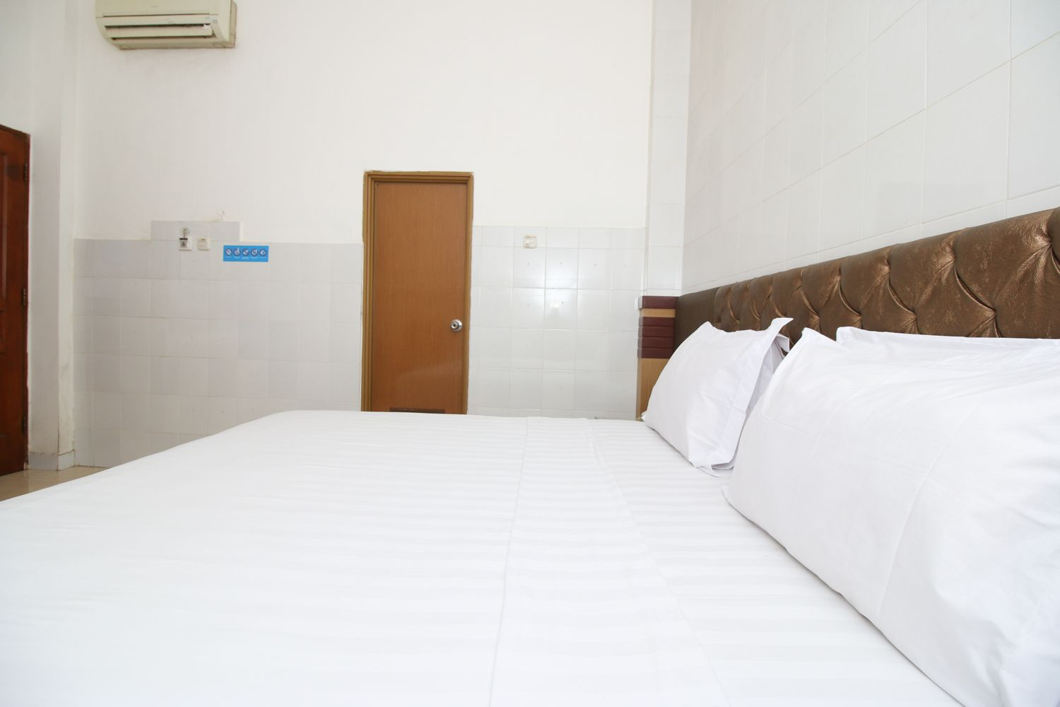 Bed 8