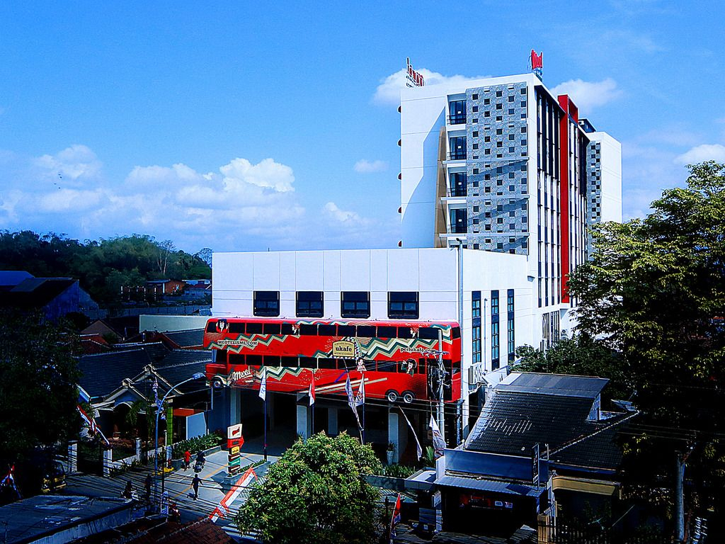 Hotel Dafam Fortuna Jember, Jember