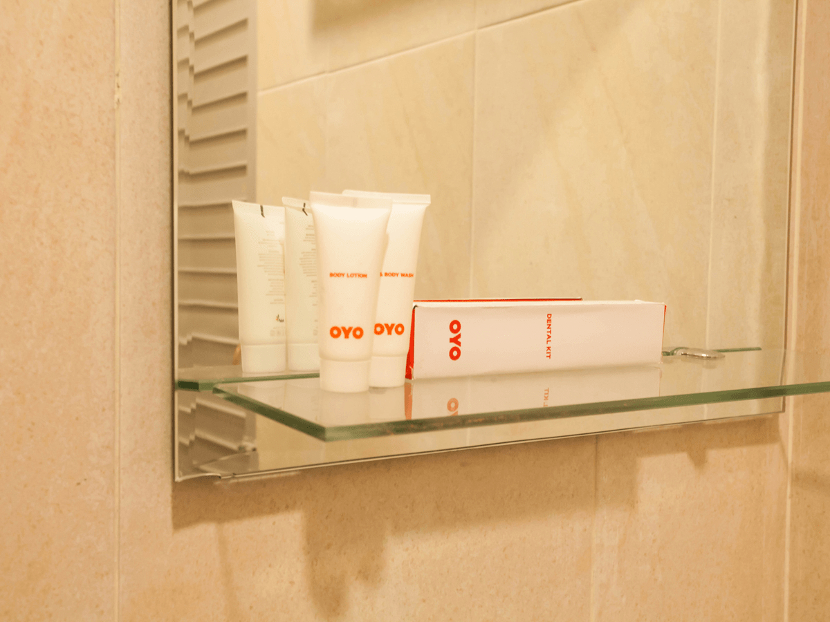 Bathroom 13