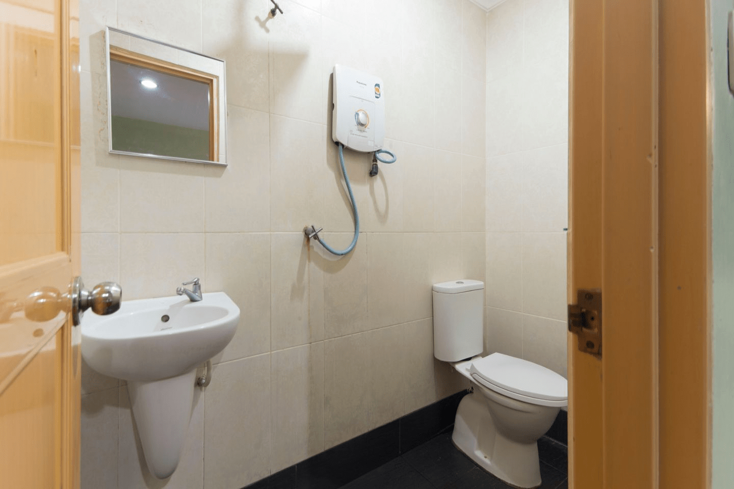 Bathroom 2