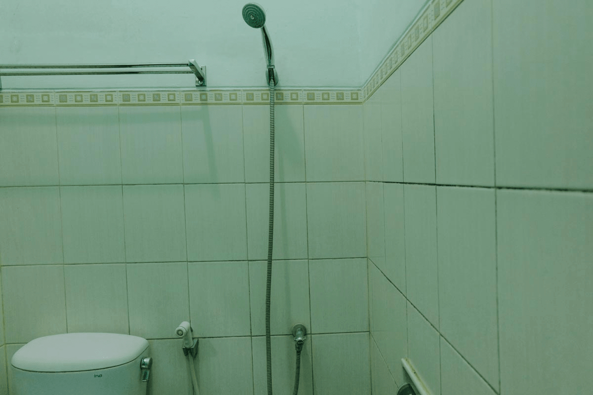 Bathroom 4