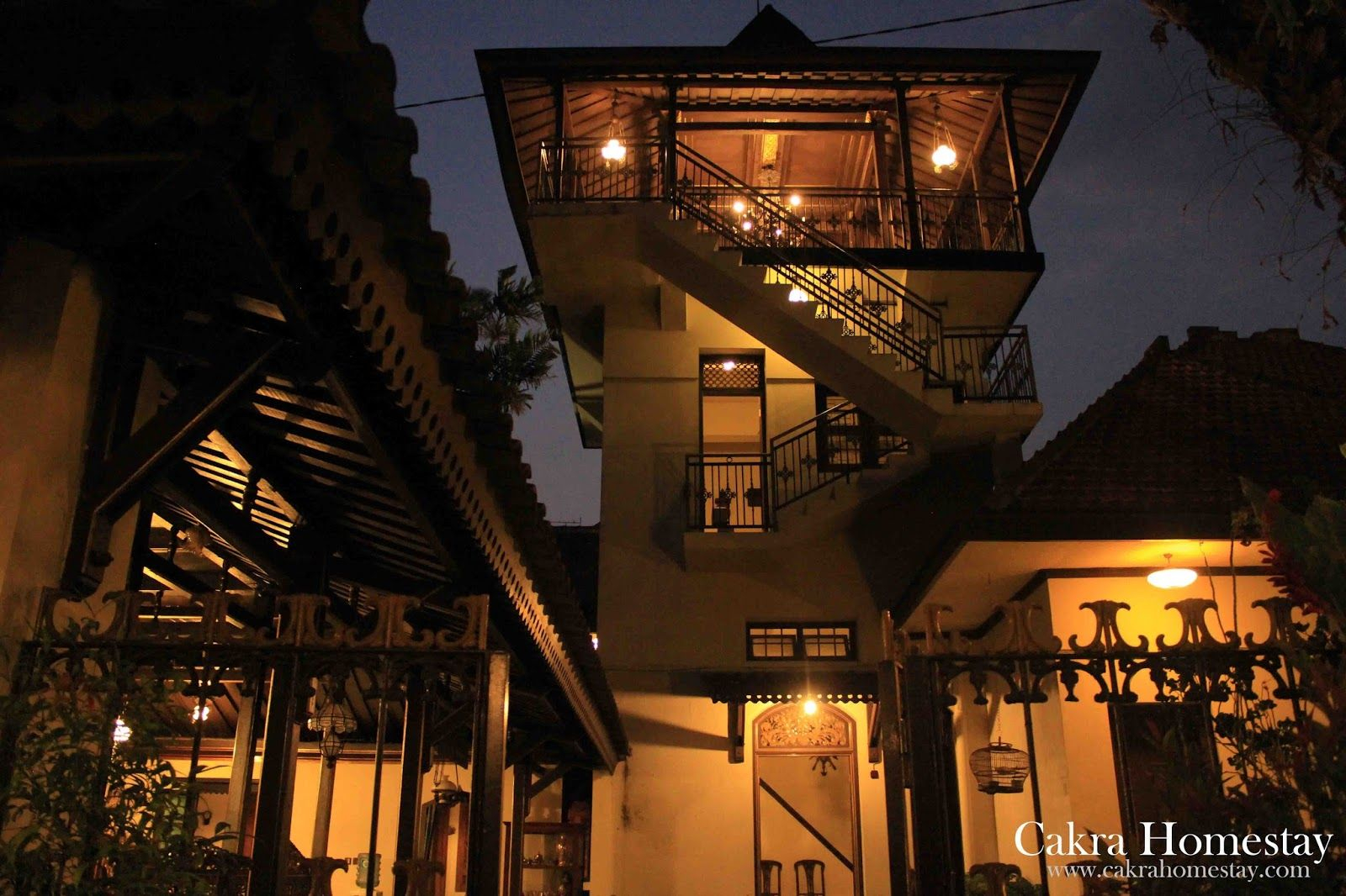 Cakra Homestay, Solo Cheap Booking at