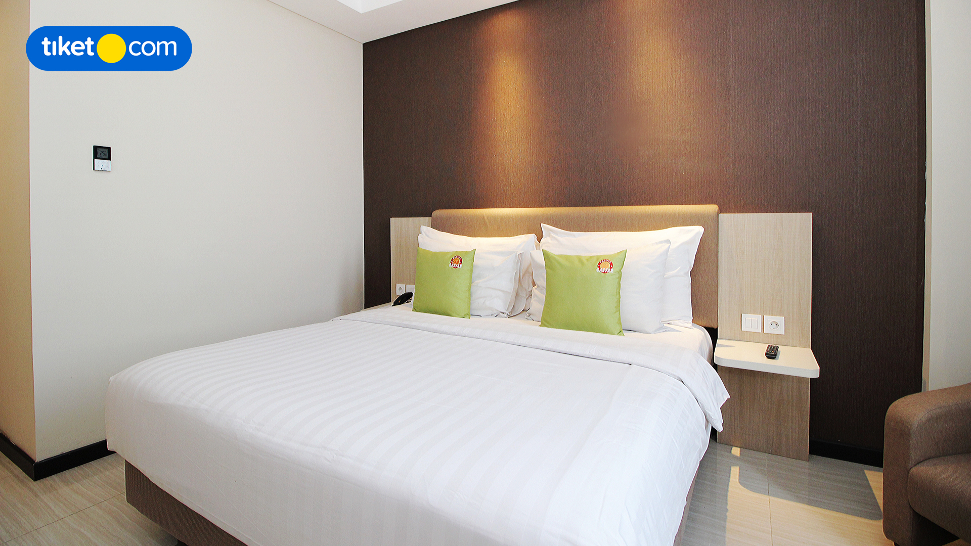 Bed 8