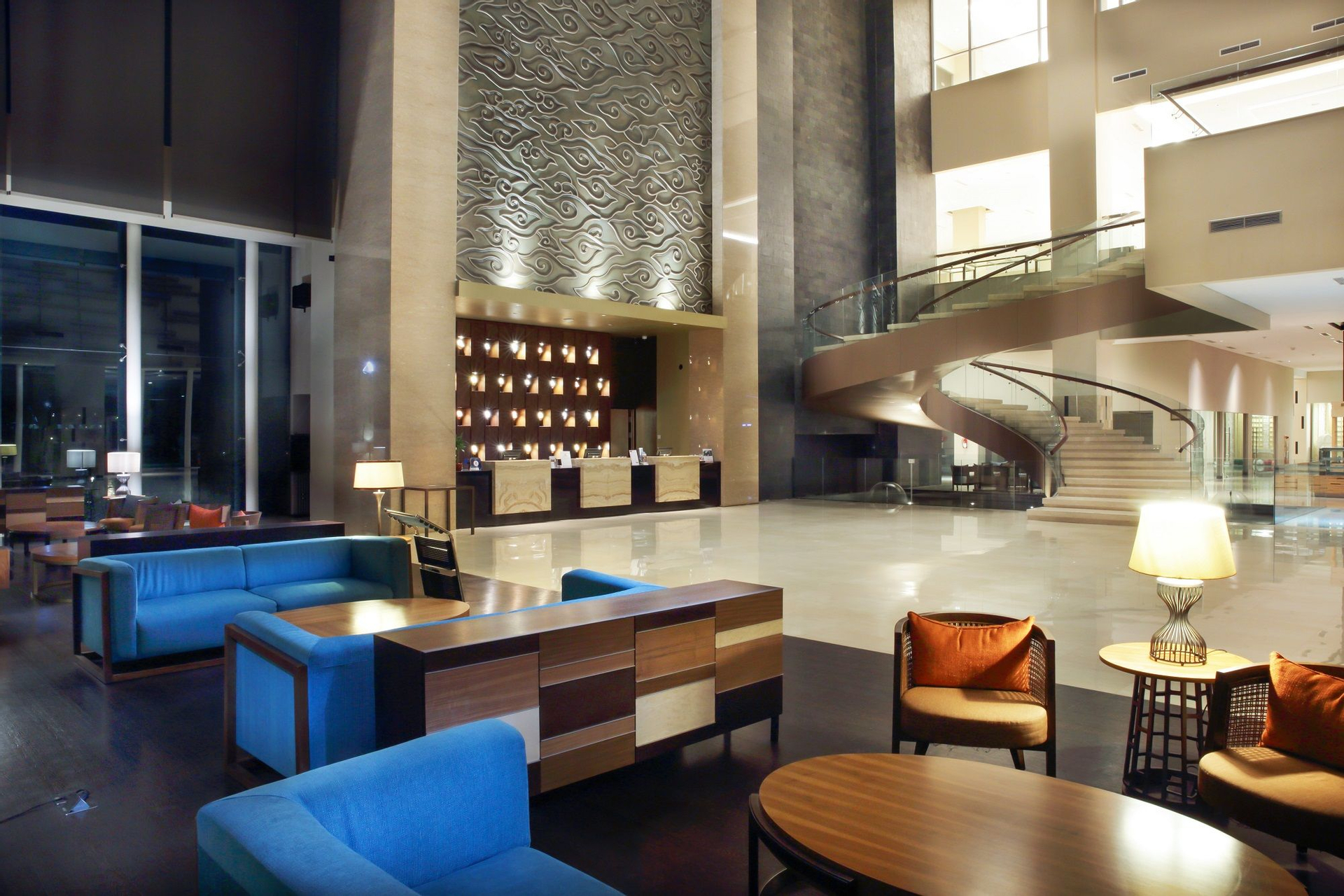 Public Area 3, The Luxton Cirebon Hotel & Convention, Cirebon
