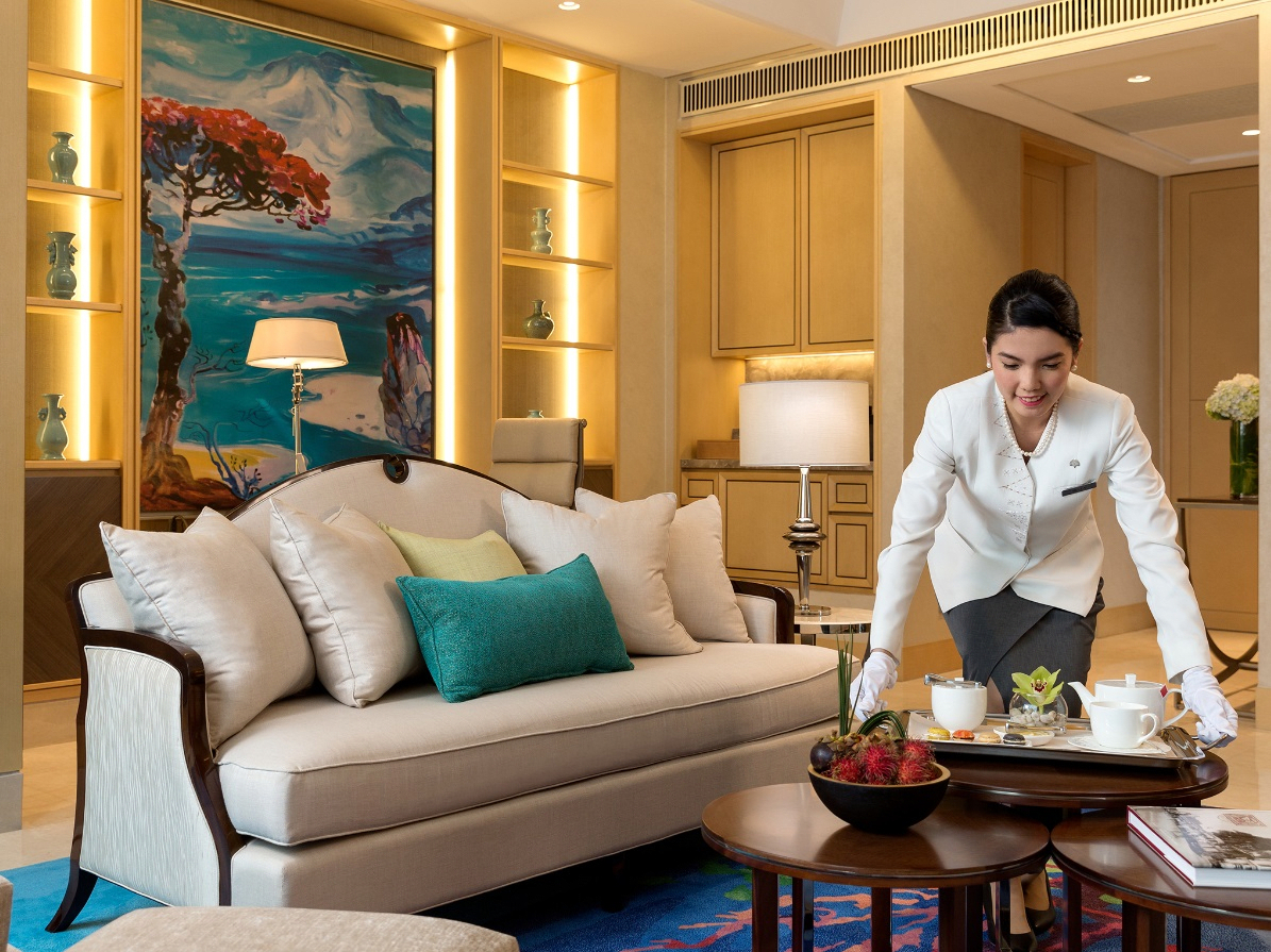 Living Area 6