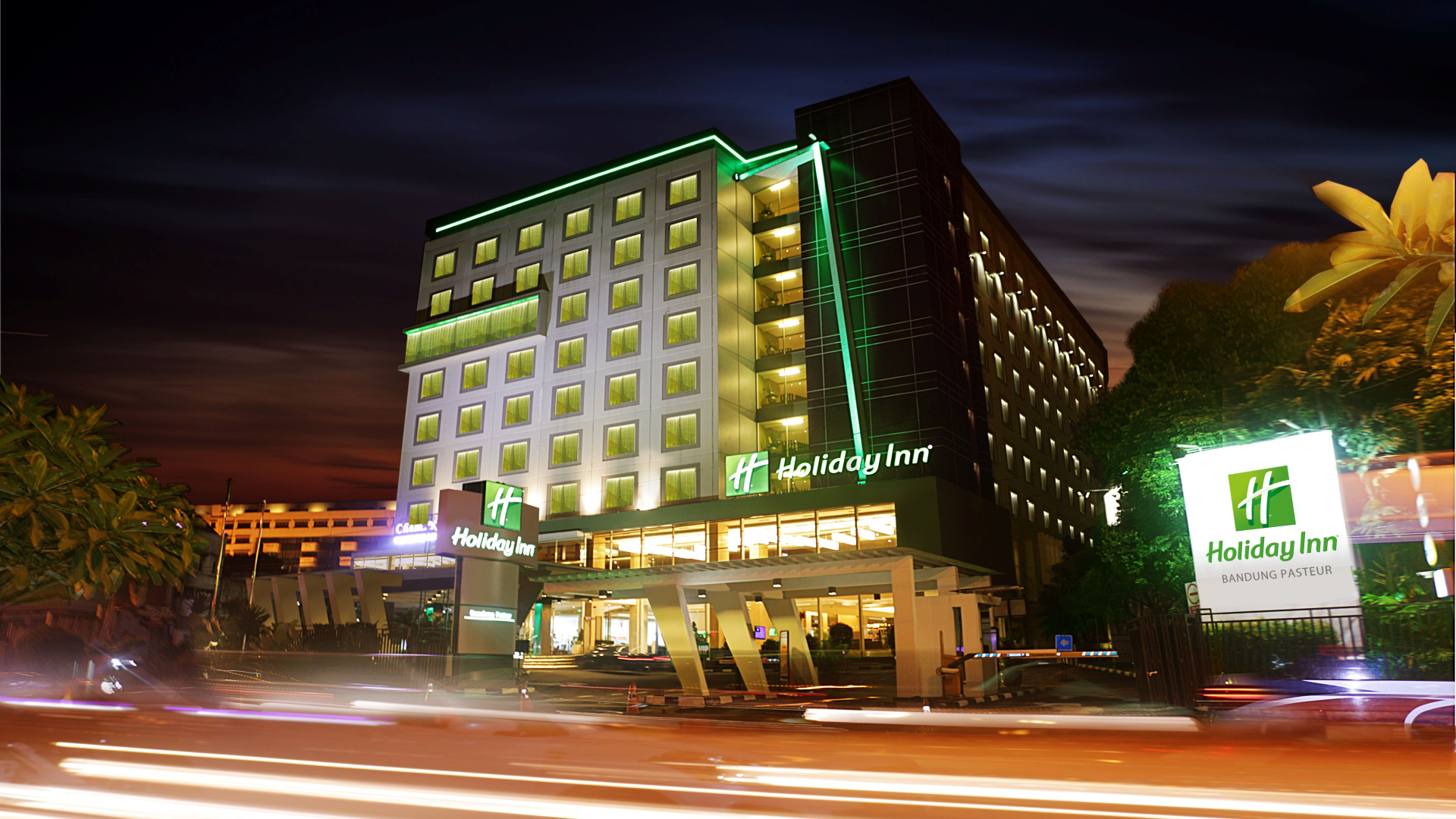 Exterior & Views 1, Holiday Inn Bandung Pasteur (tutup sementara), Bandung