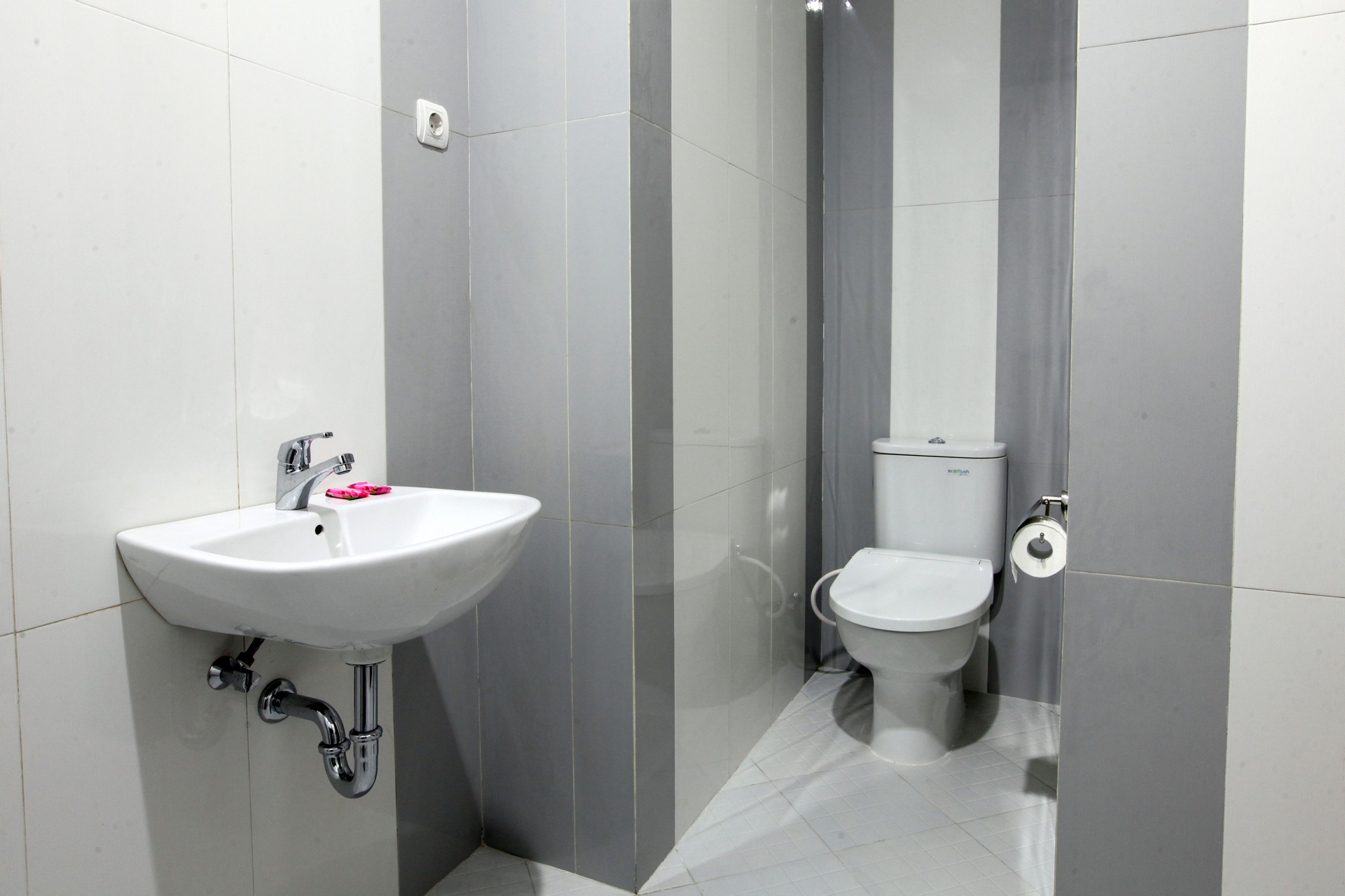Others 4, SARAS City Hotel, Tuban