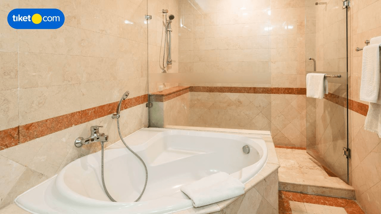 Bathroom 2