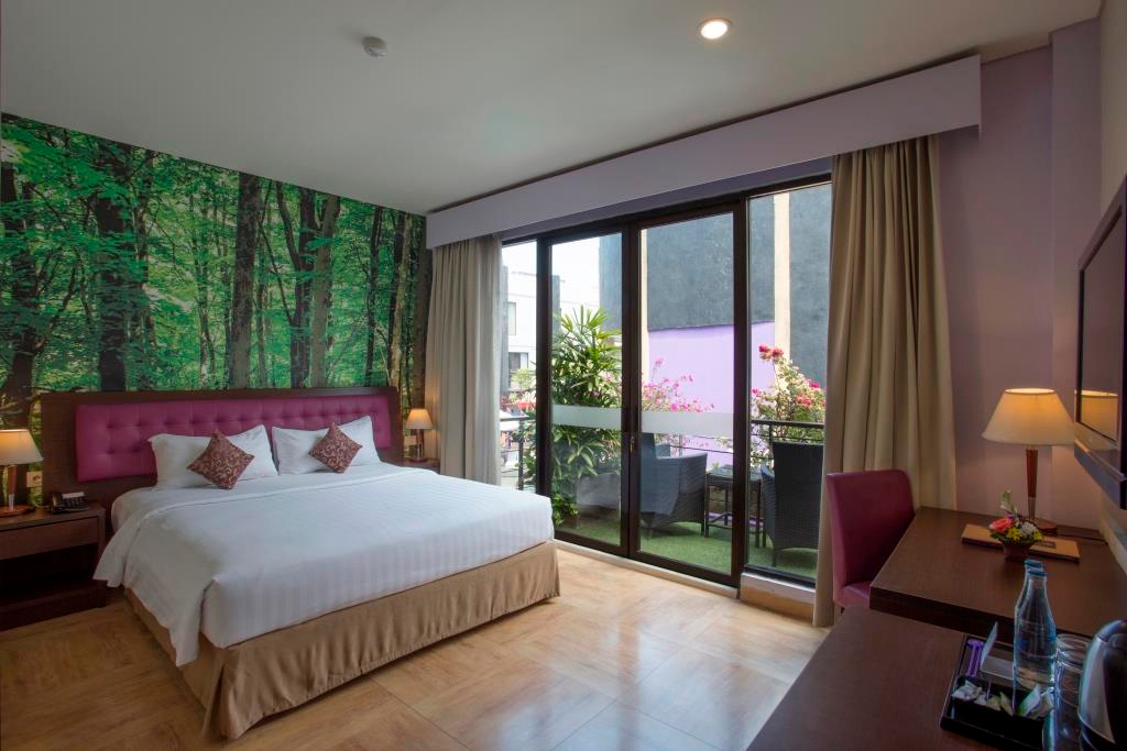 Kamar Deluks Double atau Ranjang Lain
