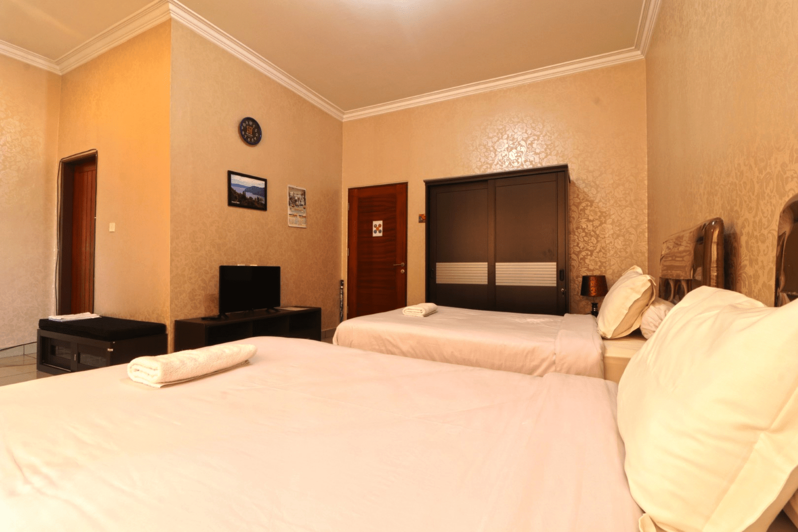 Bed 24