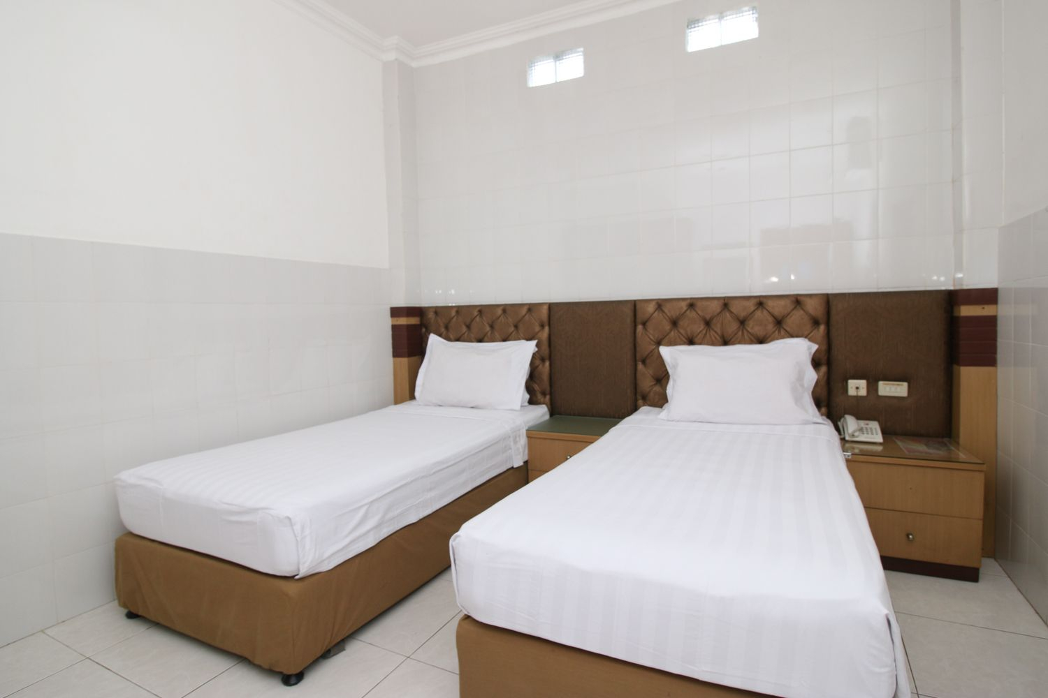 Bed 8