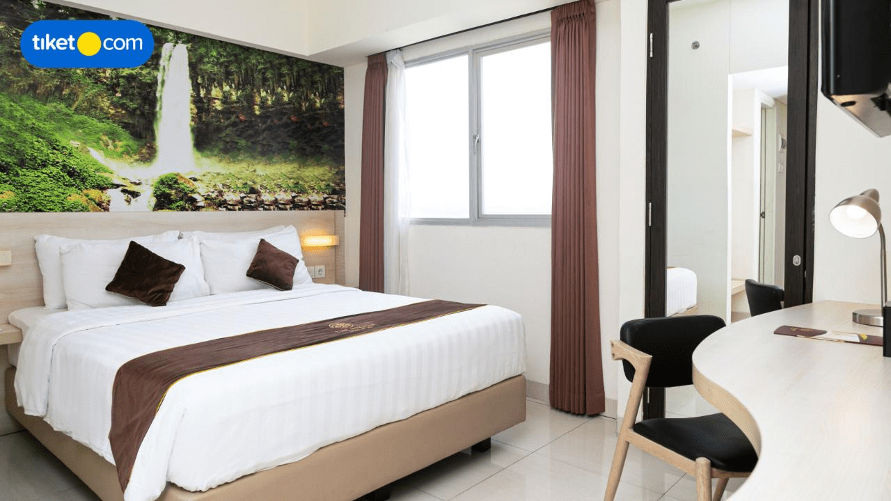 Double Superior Room - City View