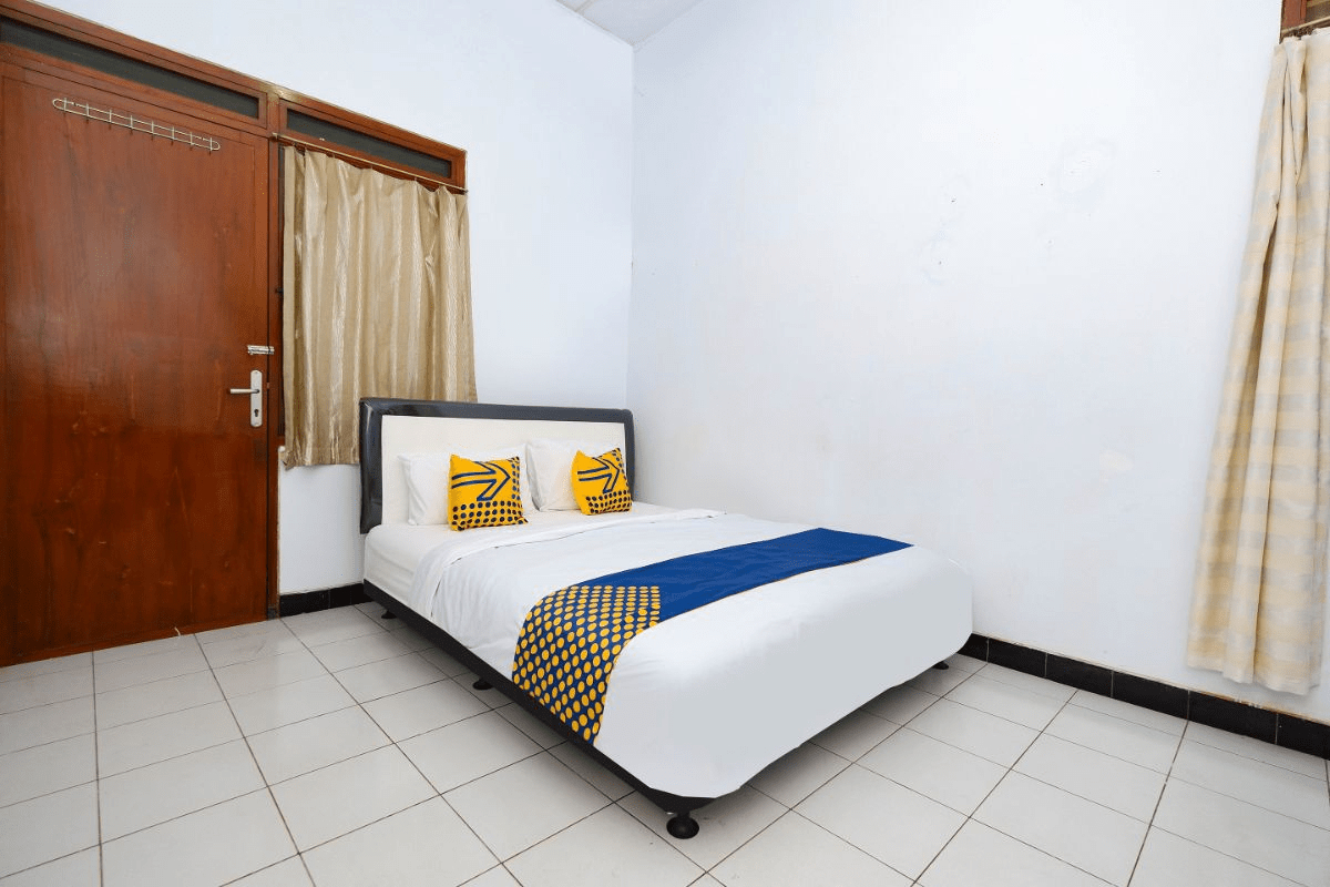 Double Economy Room