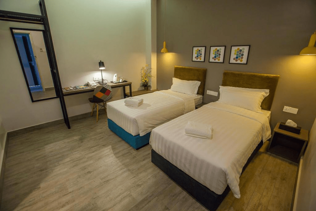 Twin Superior Room - City View