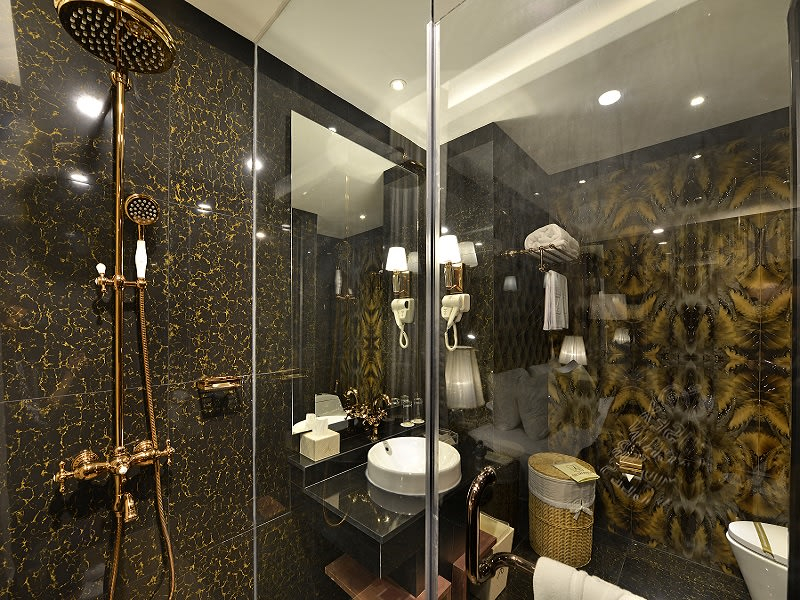 Bathroom 3