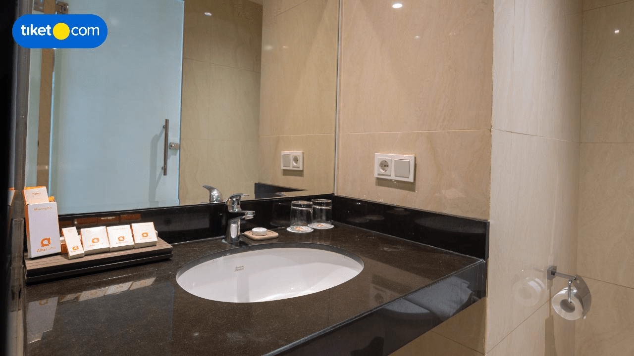 Bathroom 5
