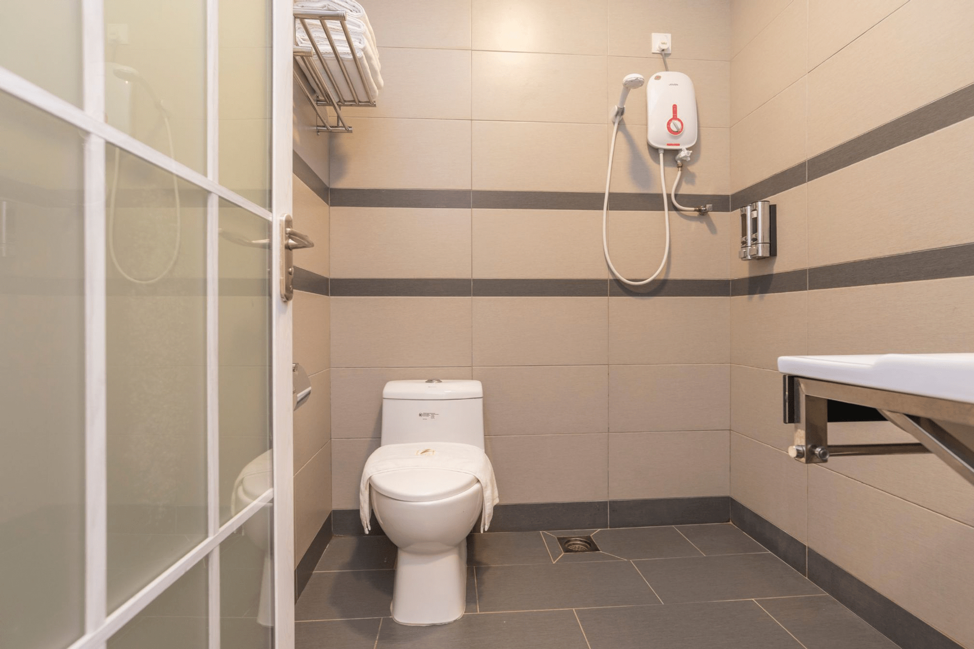 Bathroom 2