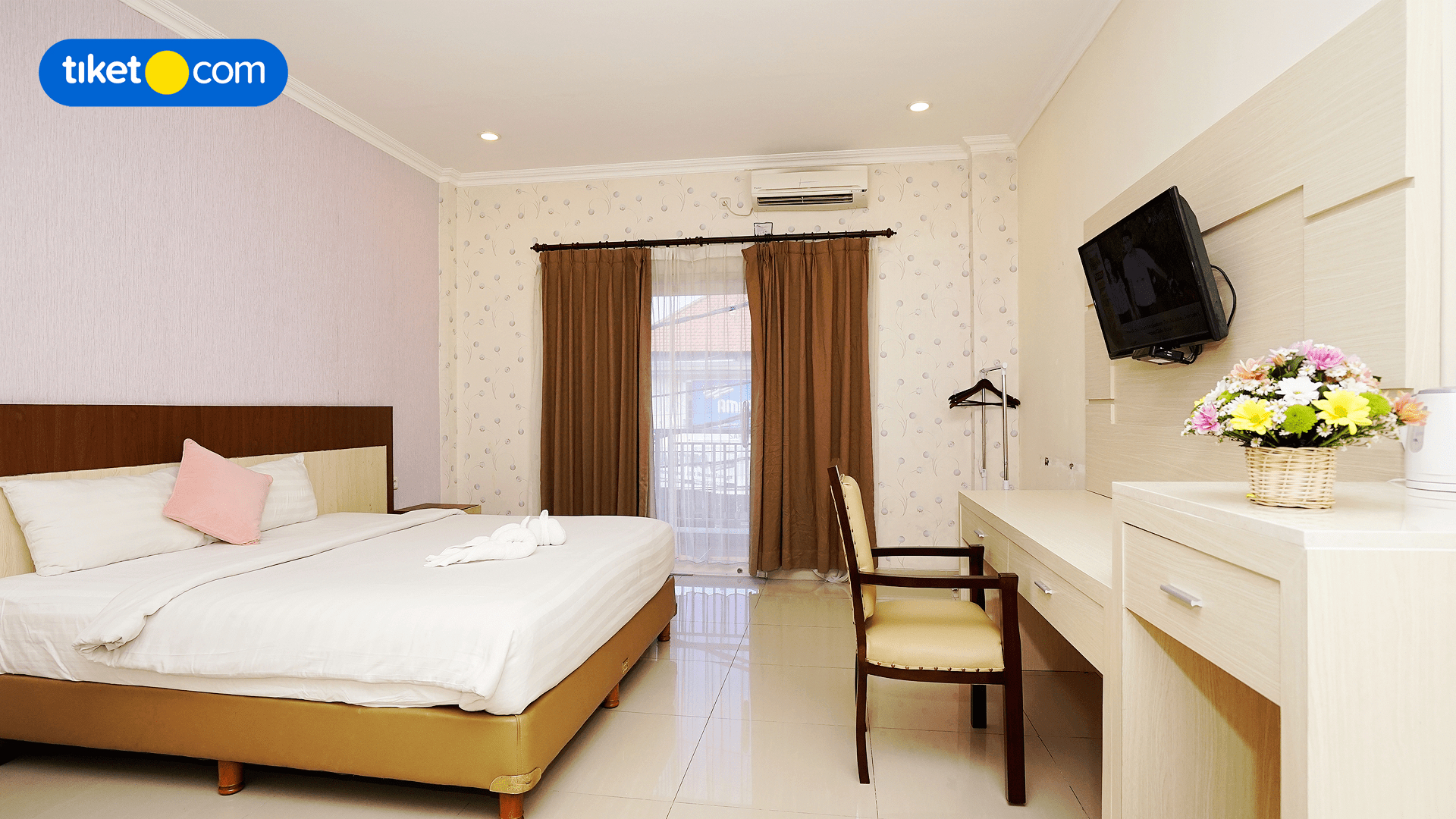 Kamar Deluks Double atau Ranjang Lain