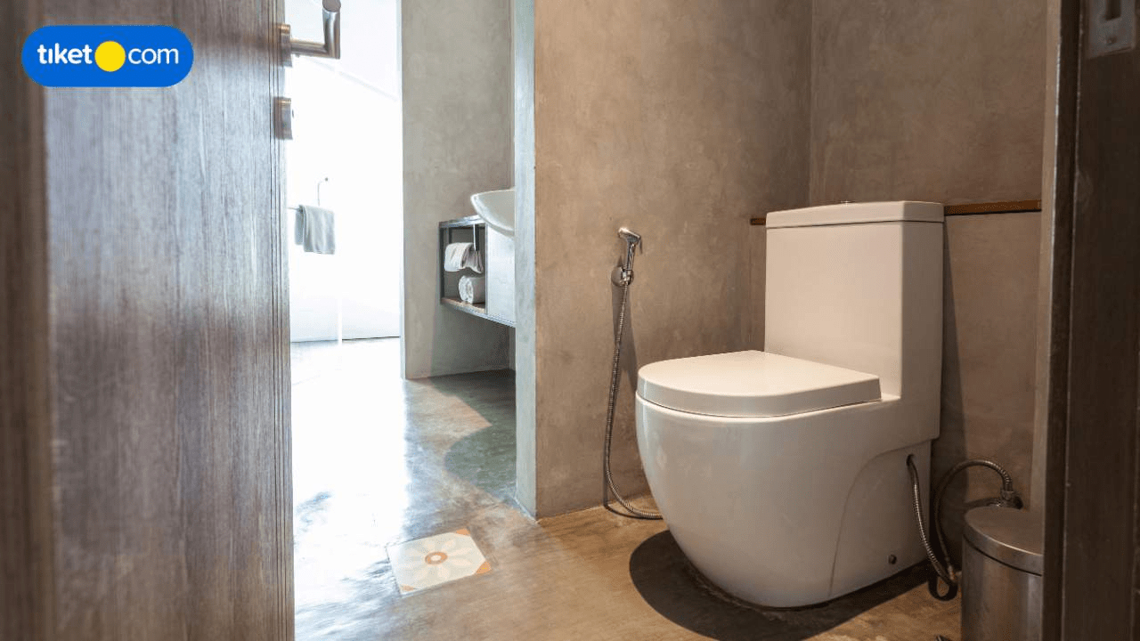 Bathroom 8