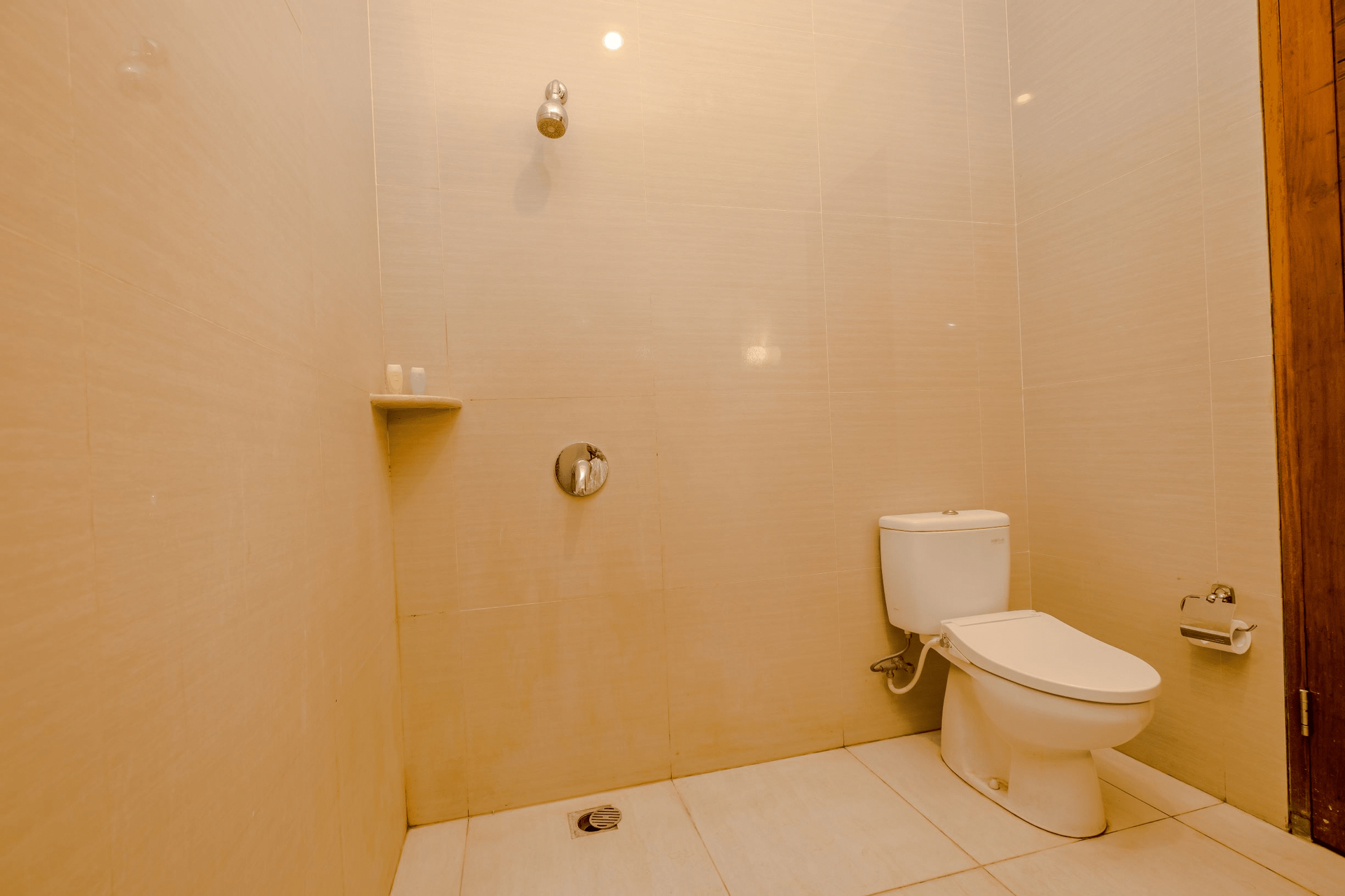 Bathroom 7
