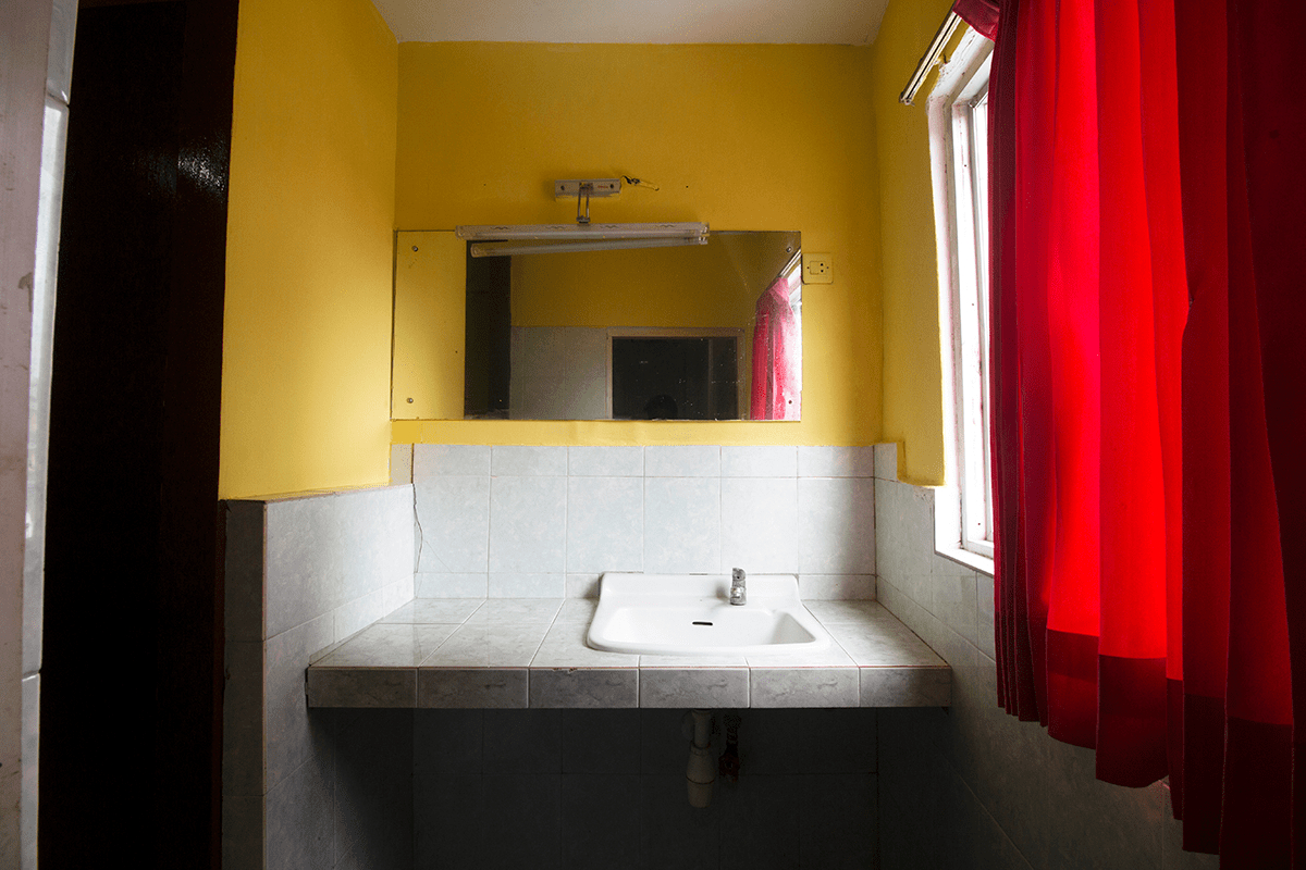 Bathroom 13