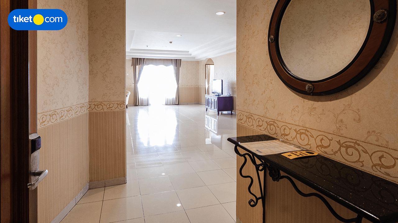 Living Area 9