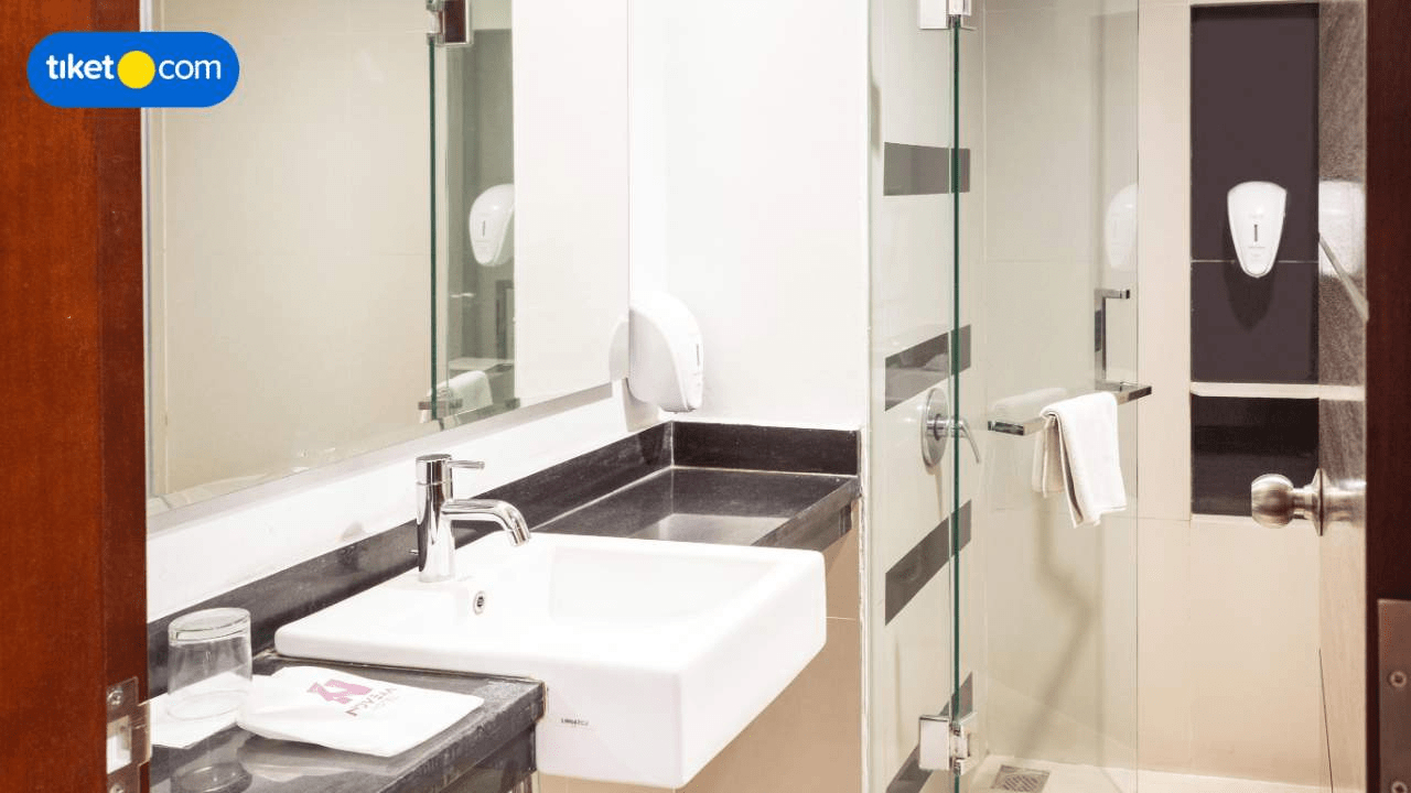 Bathroom 9