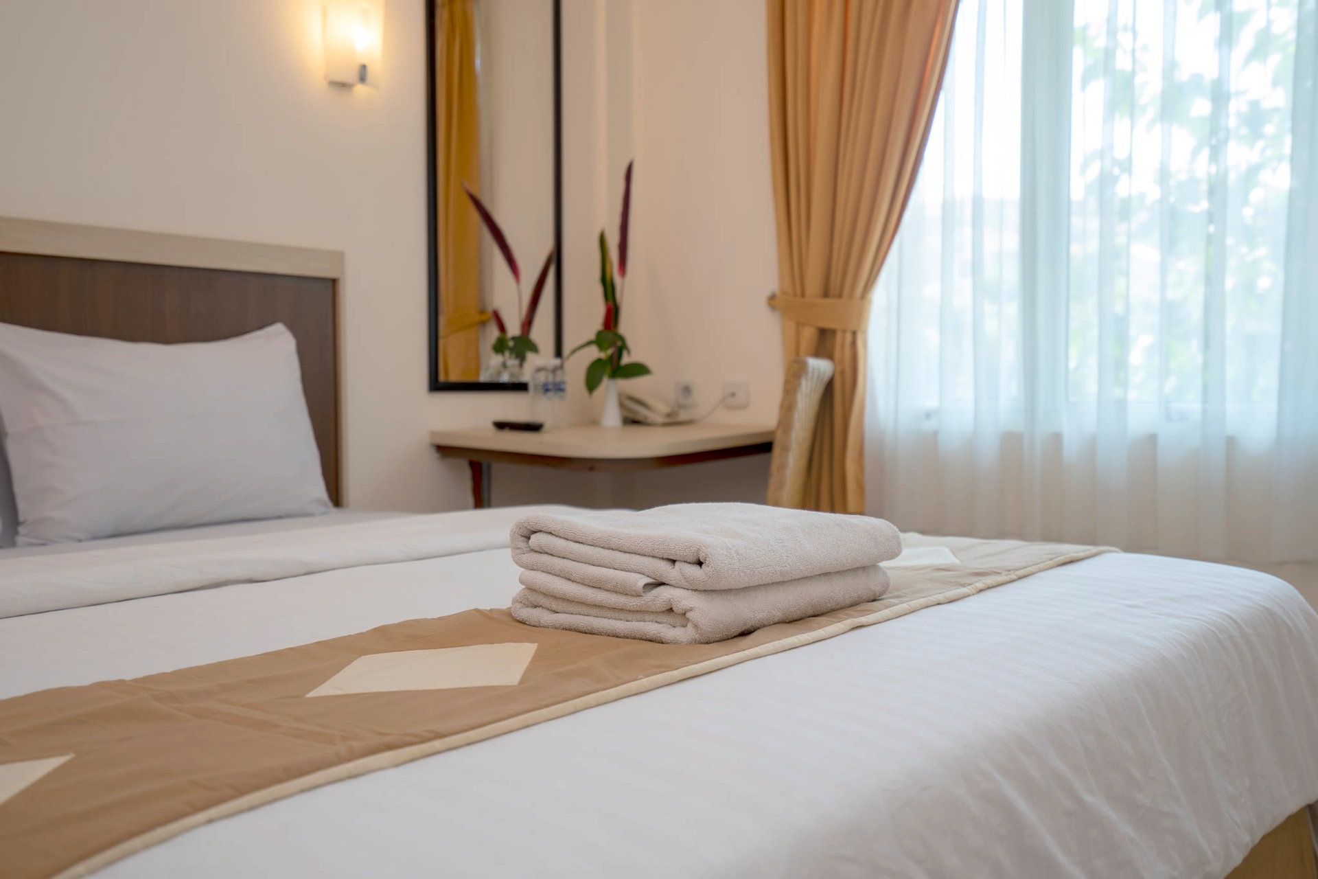 Kamar Superior Double atau Ranjang Lain