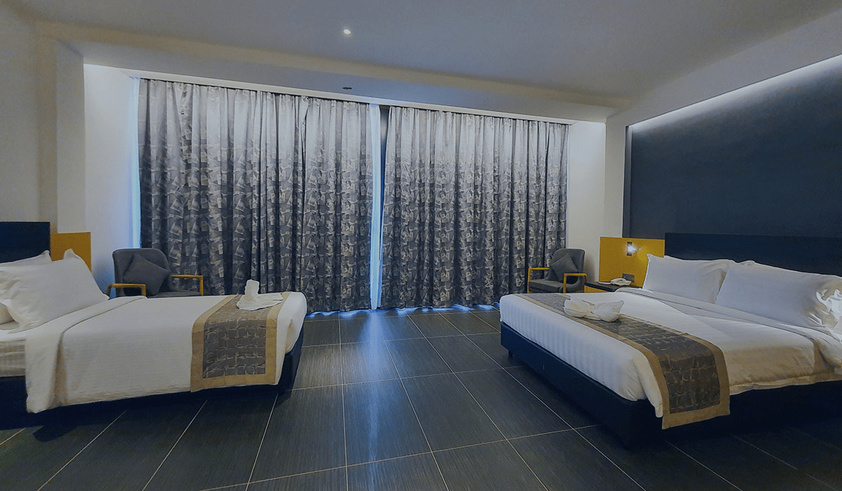 Queen Family Room or Other Beds
