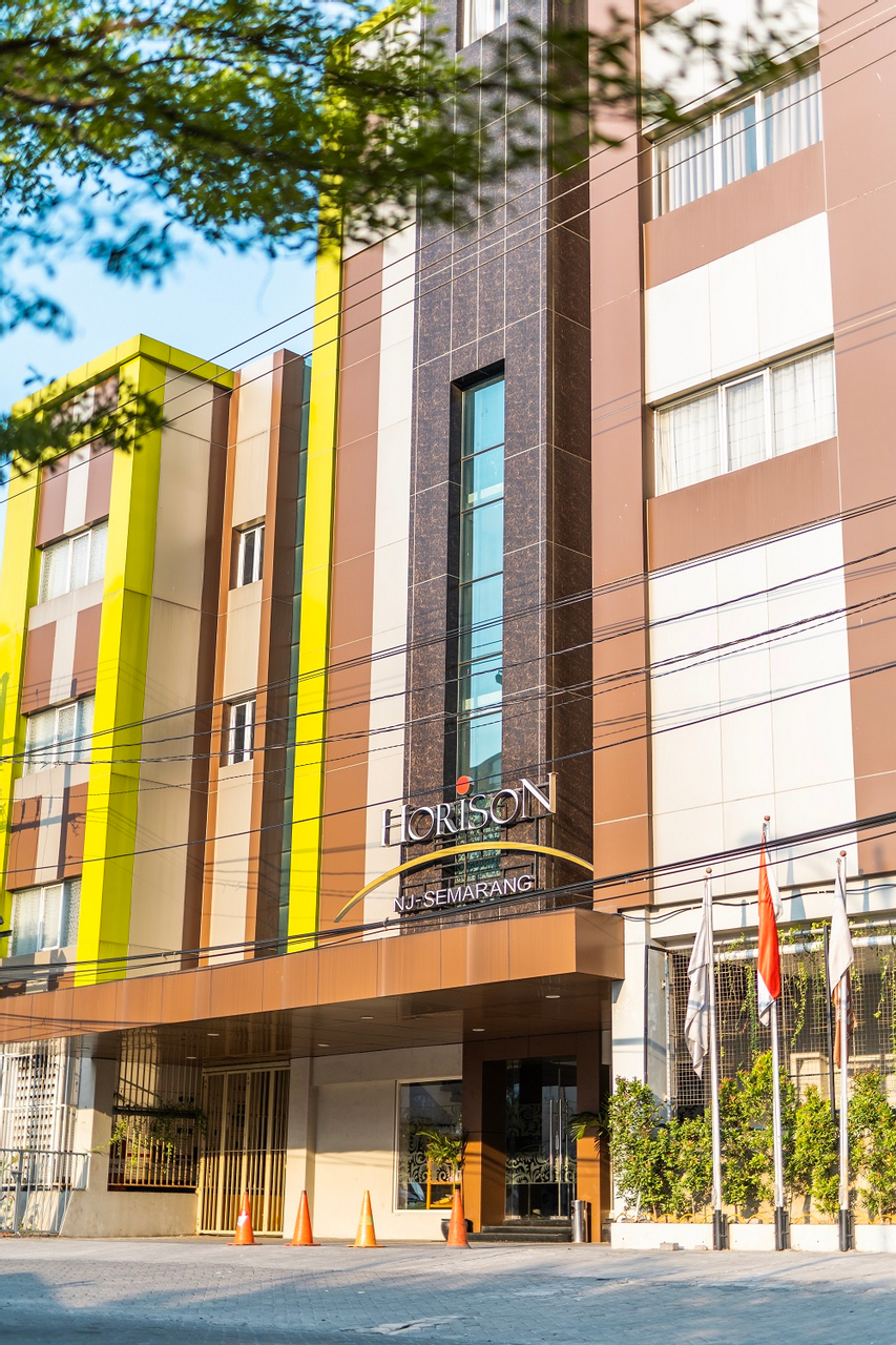 Exterior & Views 1, Horison Kota Lama Semarang, Semarang