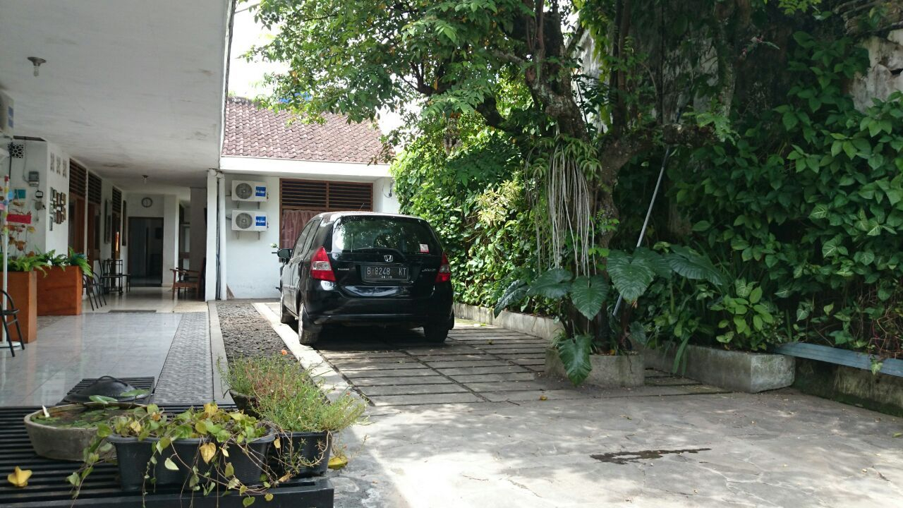 Others 3, Isro Guest House Syariah, Malang