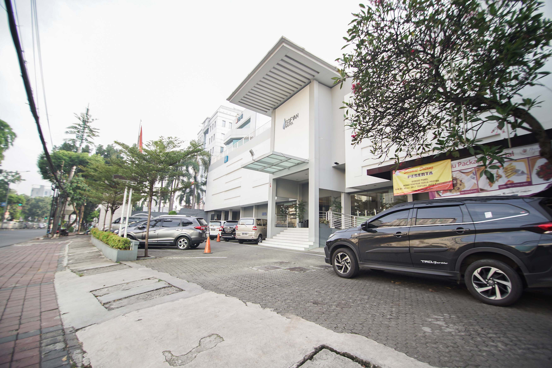 Exterior & Views, Sofyan Hotel Soepomo, Jakarta Selatan