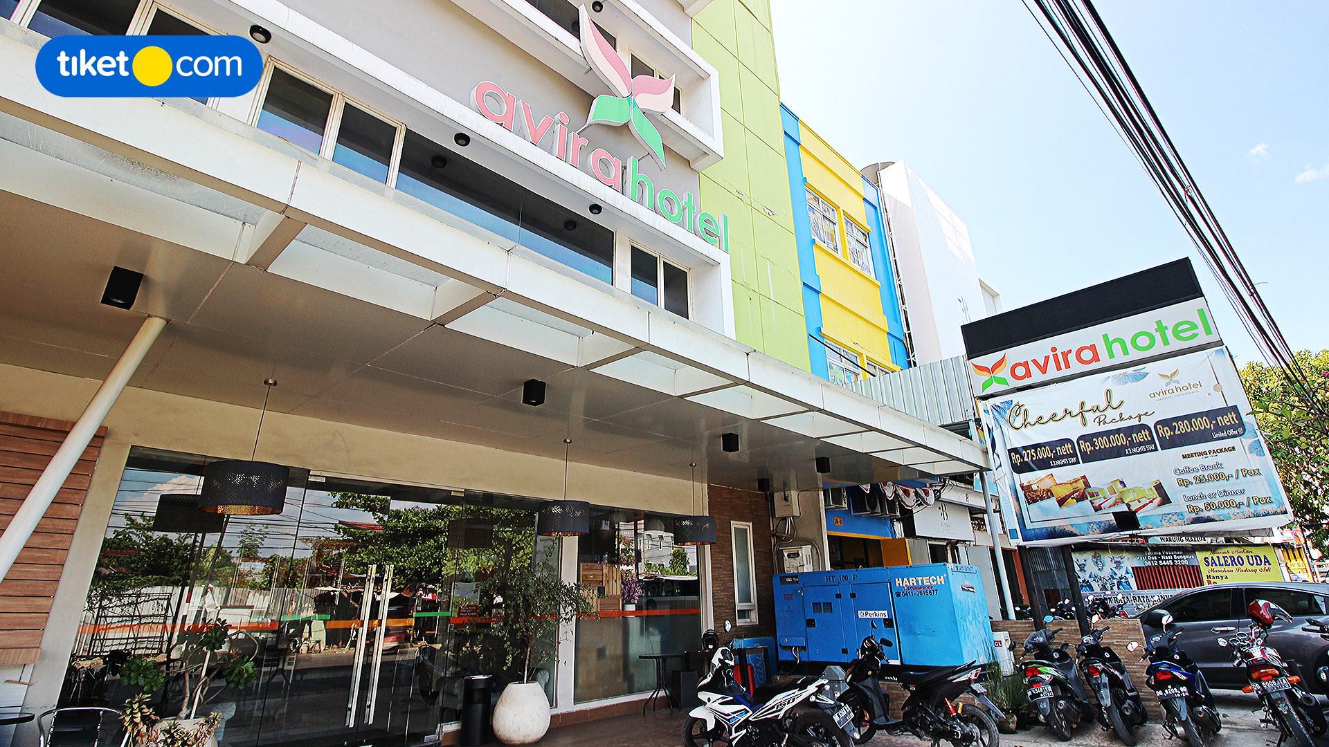 Exterior & Views 3, Avira Hotel Panakkukang - Makassar, Makassar