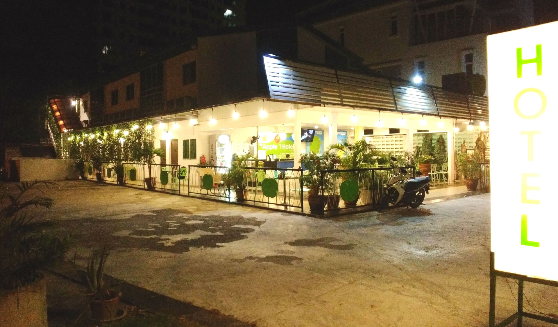 Exterior & Views 2, Apple 1 Hotel Gurney, Pulau Penang