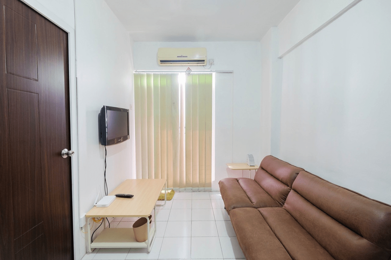 New Furnished 2BR Apartment @ Mutiara Bekasi By Travelio, Bekasi