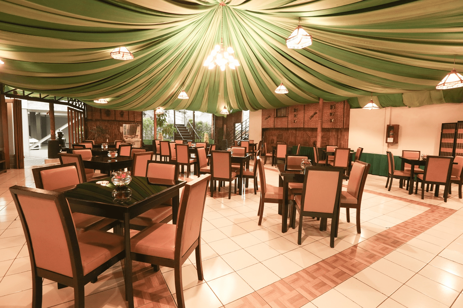 Food & Drinks, Pesona Bamboe, Bandung