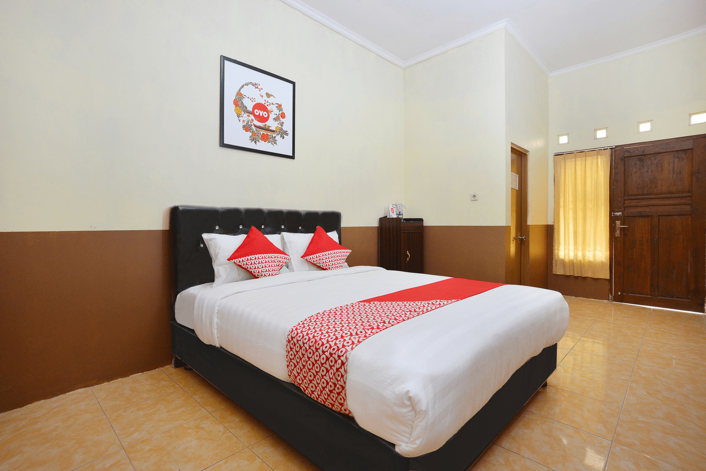 Bedroom 1, OYO 810 Idola Residence, Yogyakarta