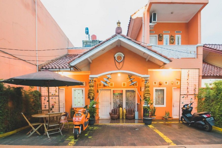 RedDoorz Syariah near Margahayu Raya, Bandung
