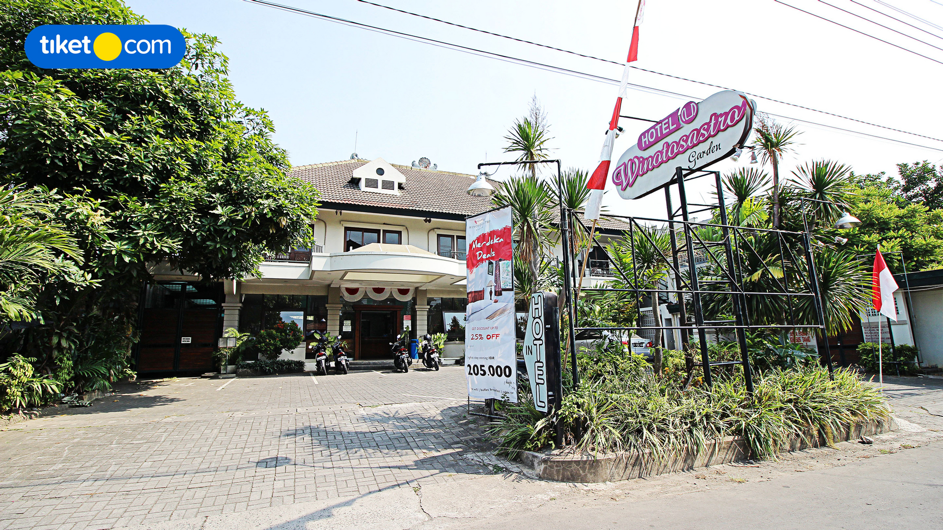 Exterior & Views 1, Hotel Winotosastro Garden, Yogyakarta